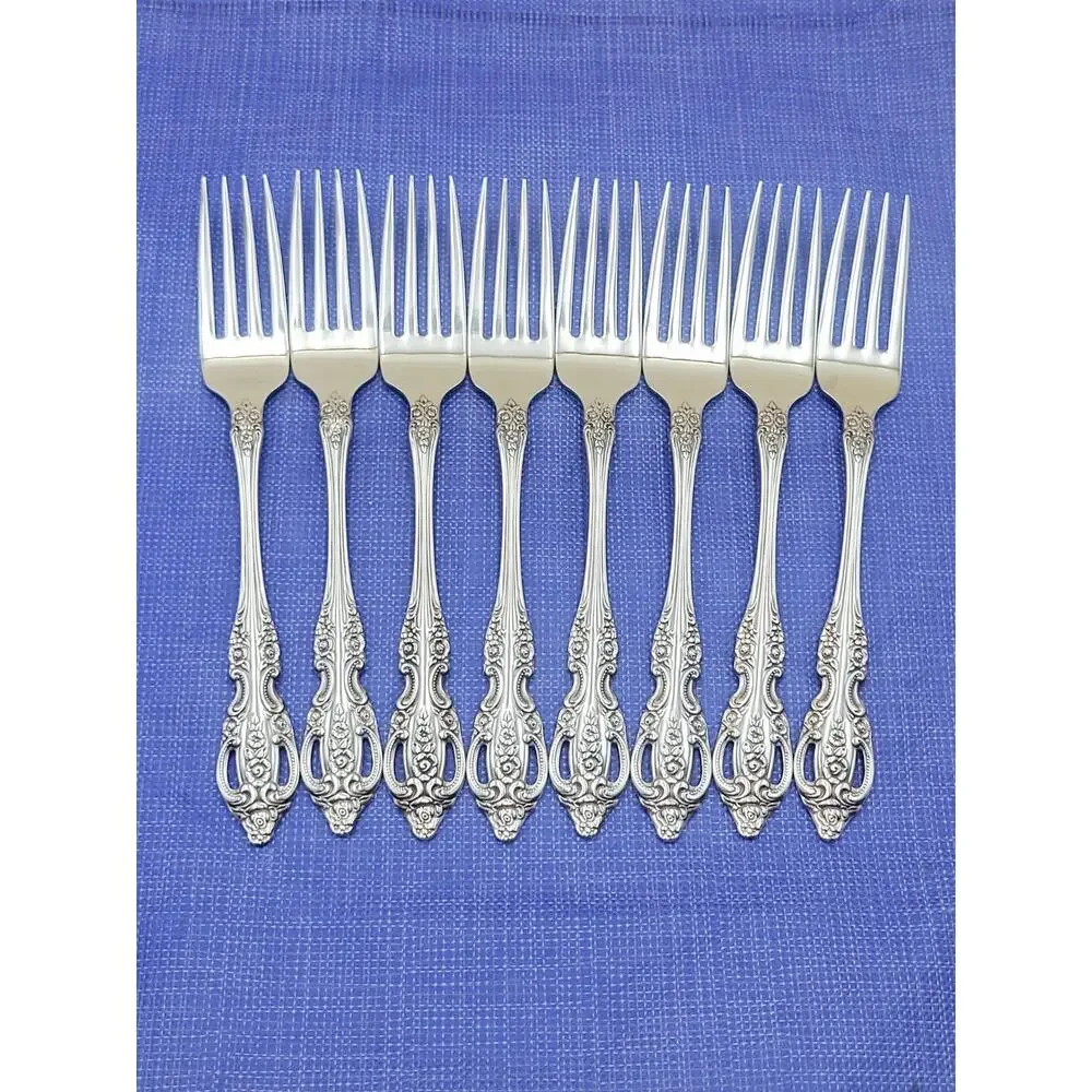 Lot of 8 Oneida Renoir Pembrooke 6 3/4